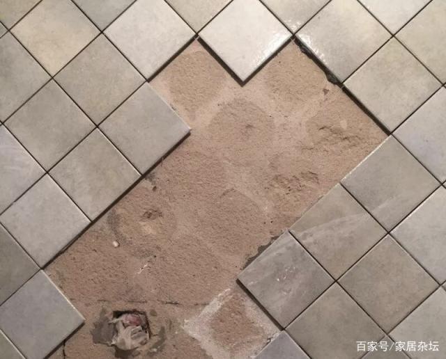 墙壁砖脱落什么原因(墙面砖脱落是什么原因) 墙壁砖脱落什么原因(墙面砖脱落是什么原因)